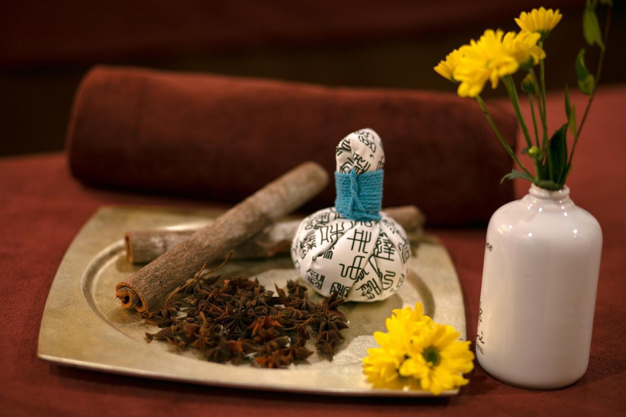 Anise Hotel & Spa Ханой Экстерьер фото